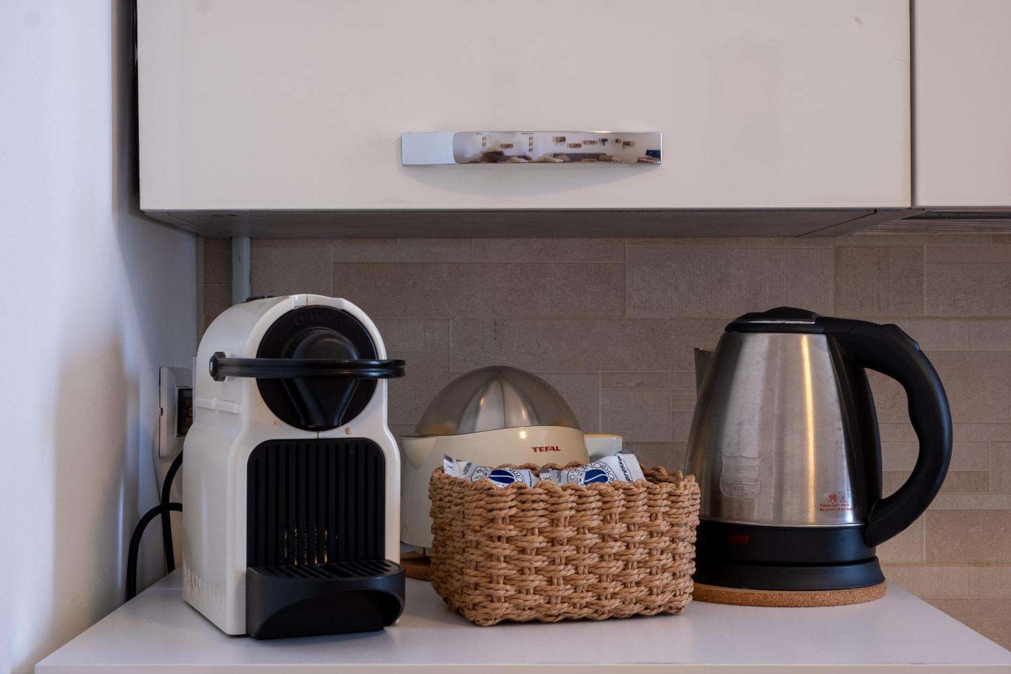 Exclusive Apartment Sansiro 5Minuti - Wifi Free 米兰 外观 照片